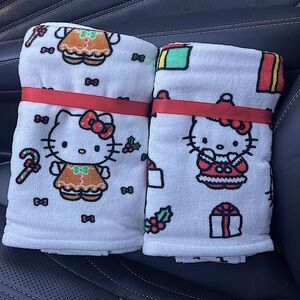 Hello Kitty Christmas Hand Towels